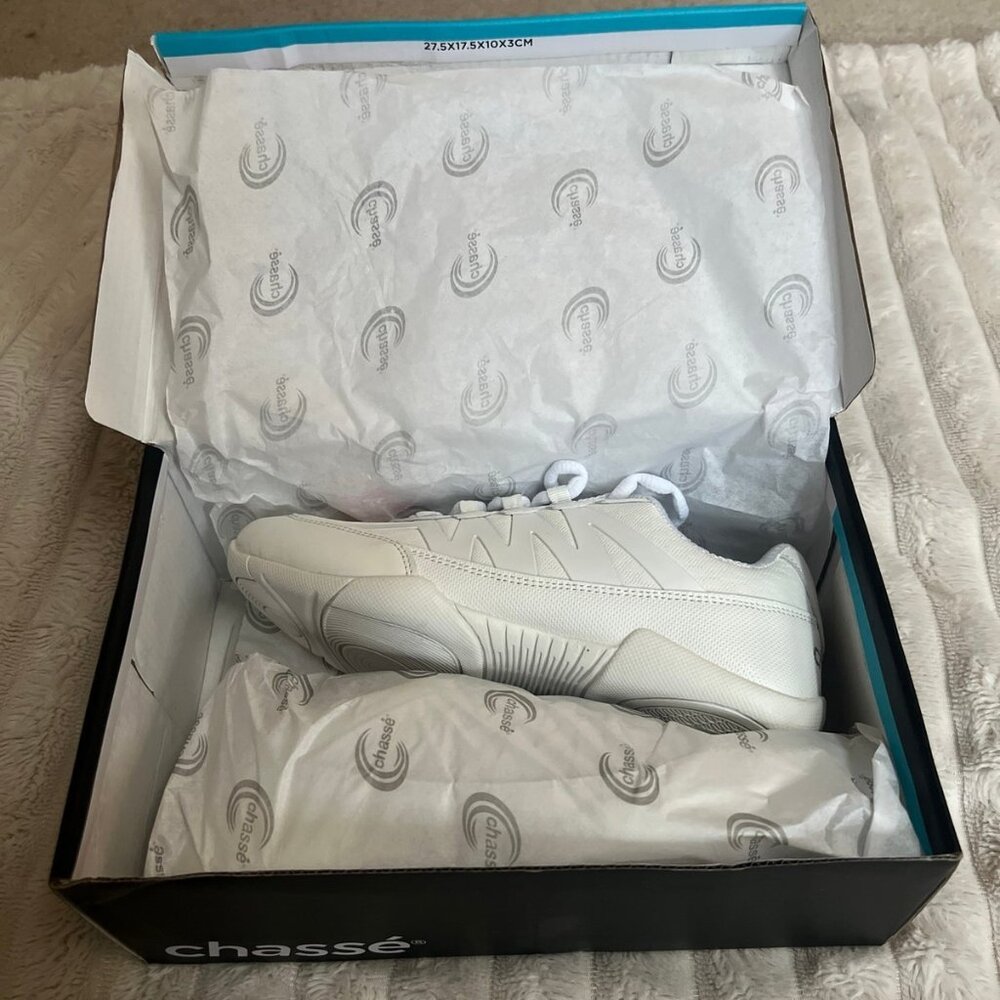 Chasse Apex Cheer Sneakers, 4.5